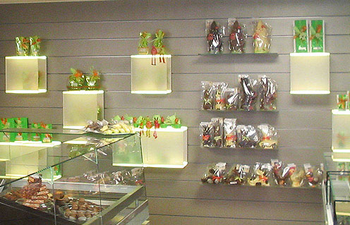 LED-Plexiglaswürfel, Cafe Amrein Chocolatier